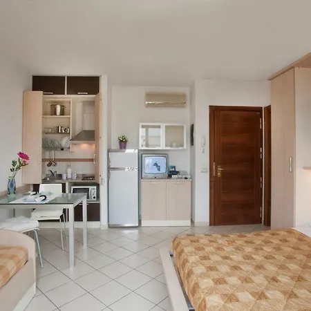 Apartamento In 21382 Riccione